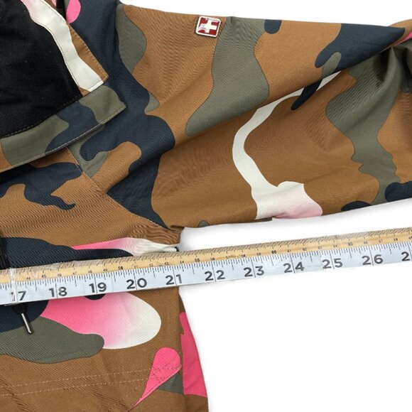 Swiss Tech Waterproof Hooded Camouflage Pink Pullover Jacket Women's Medium 8-10 - Picture 5 of 9